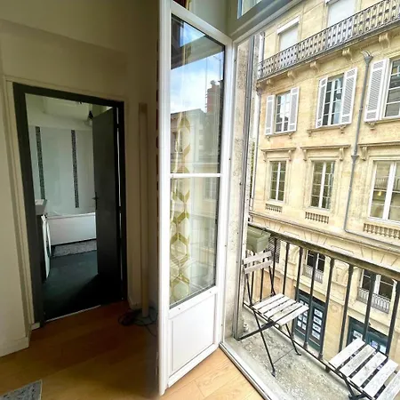 Avec Balcon - Jardin Public * Bordeaux