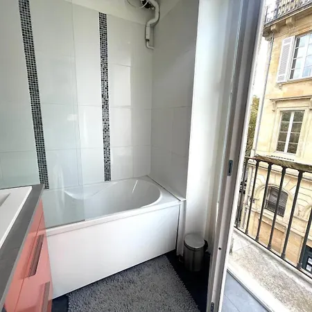 Avec Balcon - Jardin Public Lejlighed *
