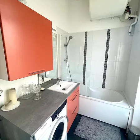 Apartamento Avec Balcon - Jardin Public *